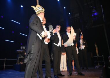 Nach vd nuje Prins