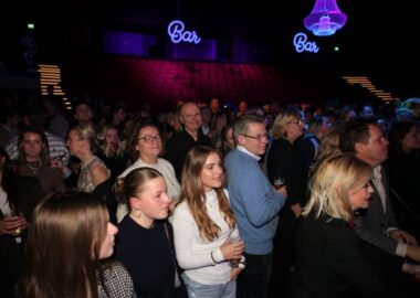 Nach vd nuje Prins