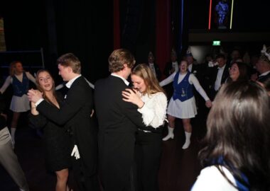 Nach vd nuje Prins