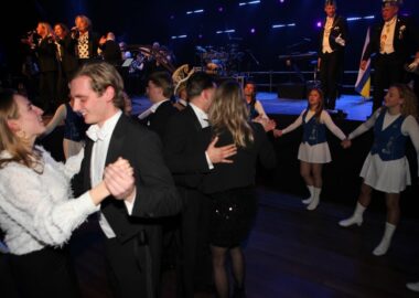 Nach vd nuje Prins