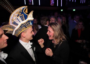 Nach vd nuje Prins