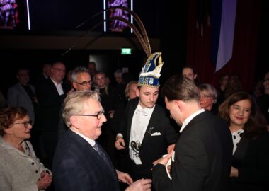 Nach vd nuje Prins