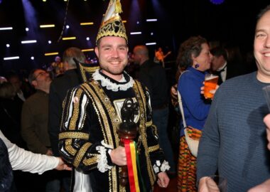 Nach vd nuje Prins