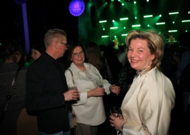 Nach vd nuje Prins