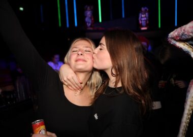 Nach vd nuje Prins