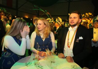 Bezeuk  Steiner Bök