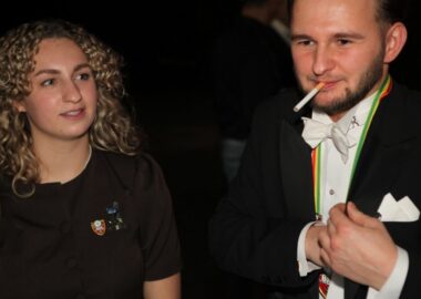 Bezeuk  Steiner Bök