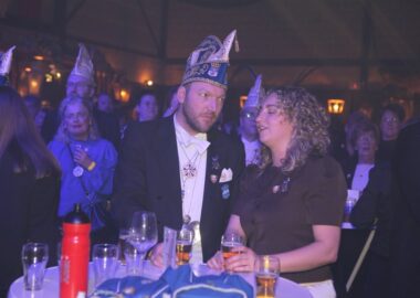 Bezeuk  Steiner Bök