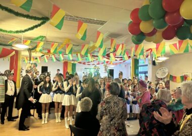 Op bezeuk in ’t Paradies