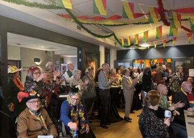 Op bezeuk in ’t Paradies