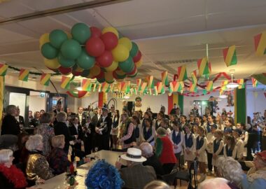 Op bezeuk in ’t Paradies